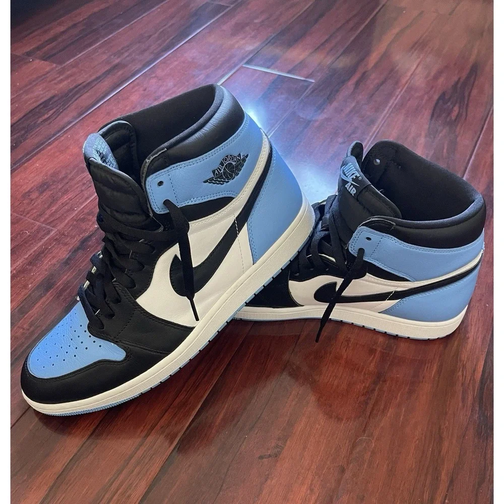 Nike Air Jordan 1 Retro High OG UNC Toe University Blue/Black/White DZ5485-400 - Picture 2 of 12